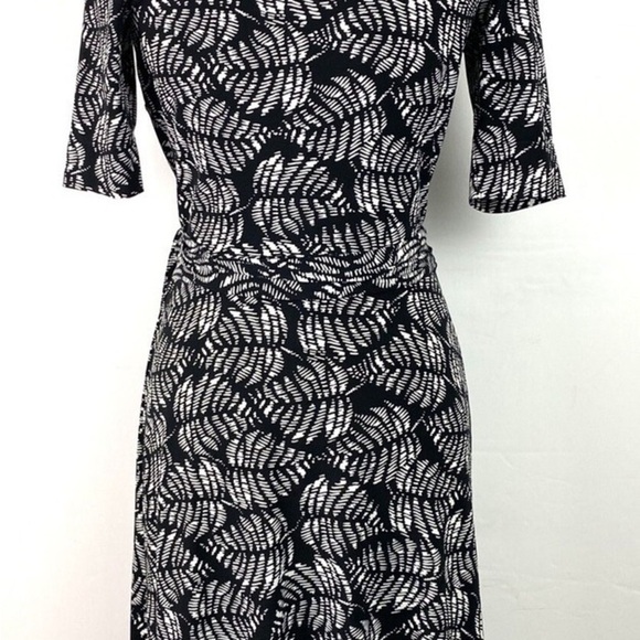 Daisy FuentesBlack and White Wrap Dress Size PXL - Picture 2 of 6